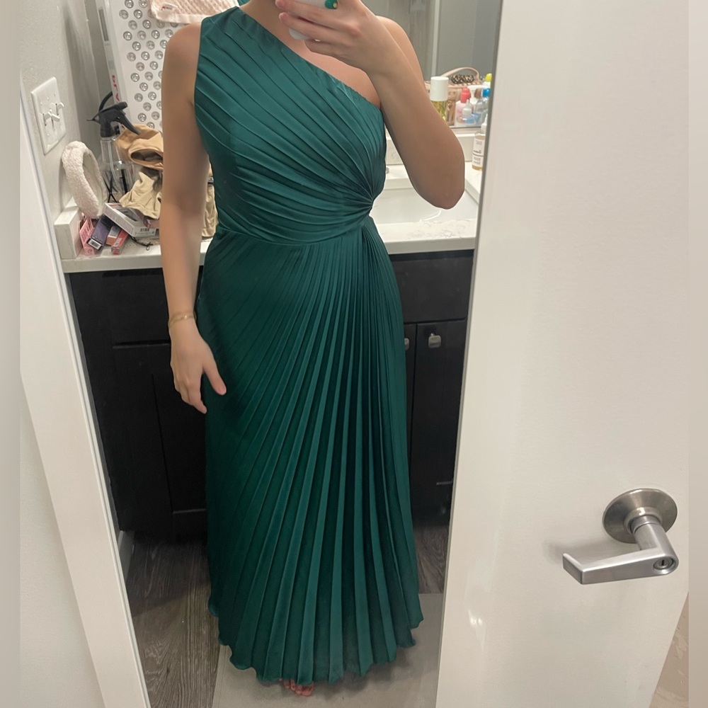 A&F Giselle Pleated emerald dress